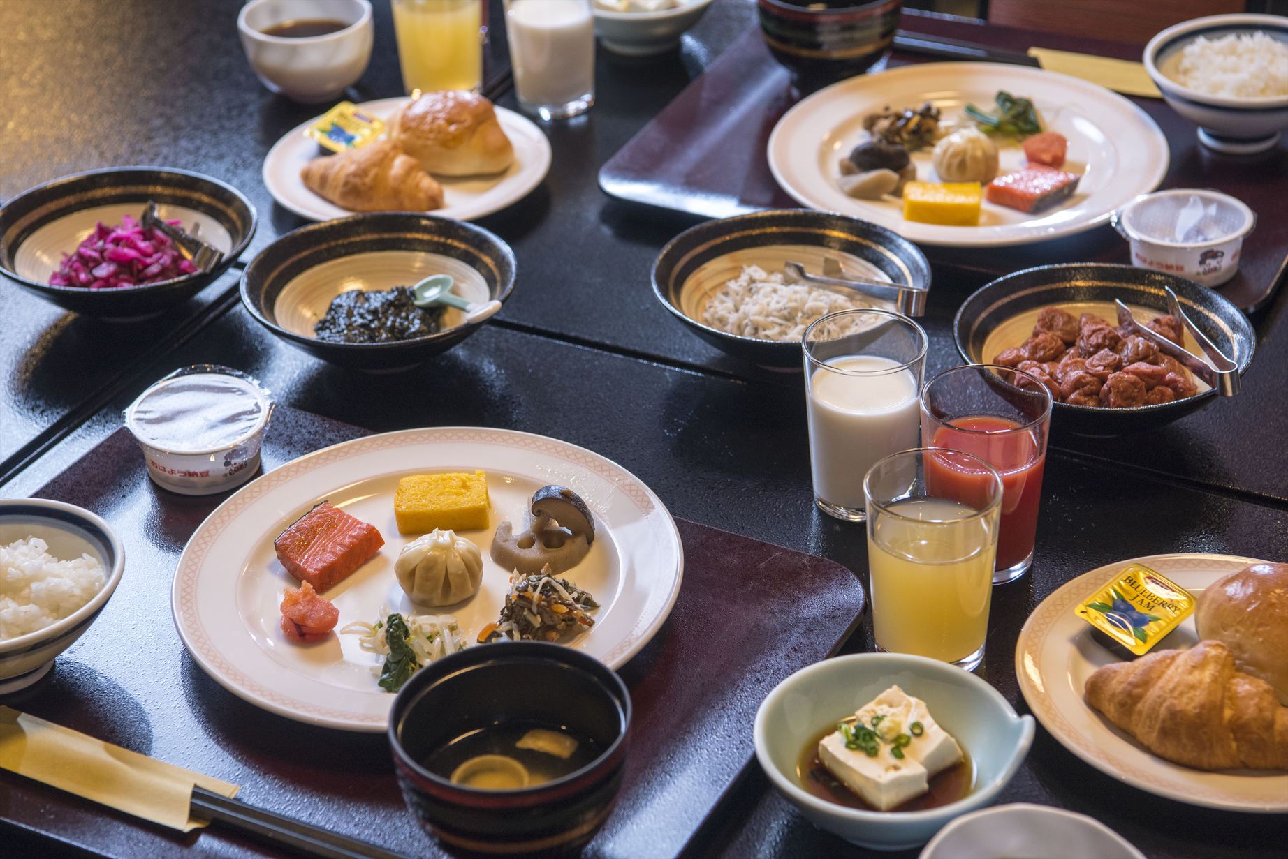 【１泊朝食付きプラン】温泉＆朝ごはんでリフレッシュ！ビジネスや自由気ままな山形観光に人気≪直前割≫