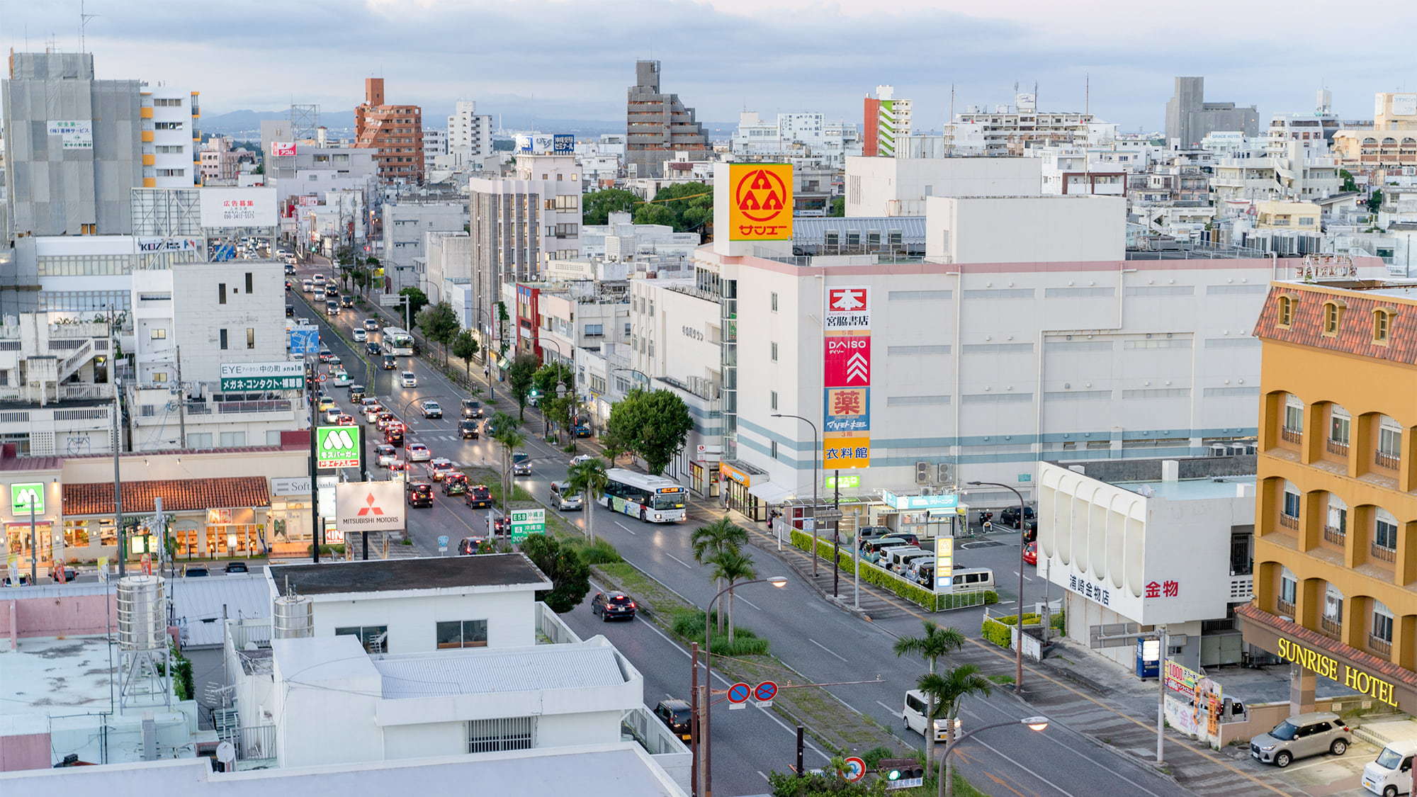 【楽天月末セール】音楽＆エイサーのまちで春旅満喫！沖縄アリーナも近く♪≪軽朝食サービス≫