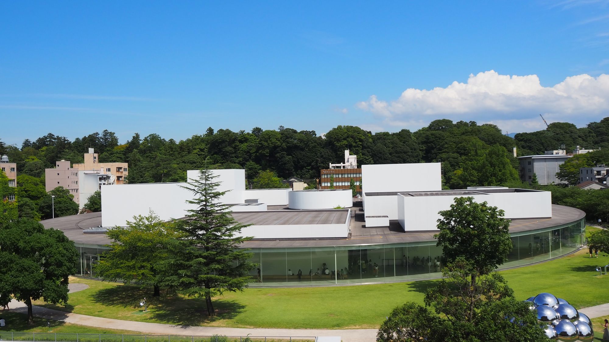 金沢21世紀美術館（画像提供：金沢市）