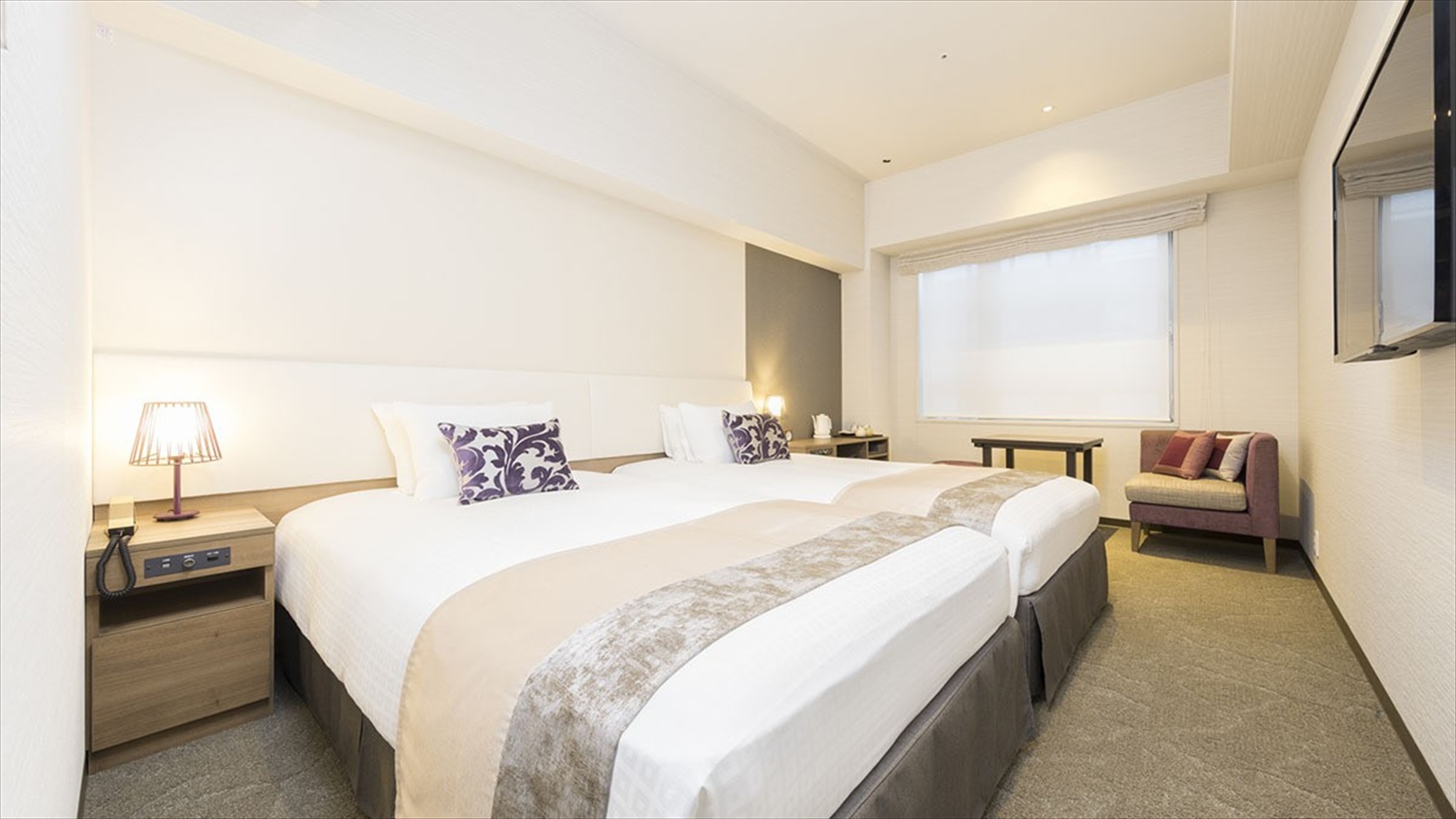 【ツインルーム】電子レンジ・加湿空気清浄機・インターネット（LAN&Wi-Fi）が完備。