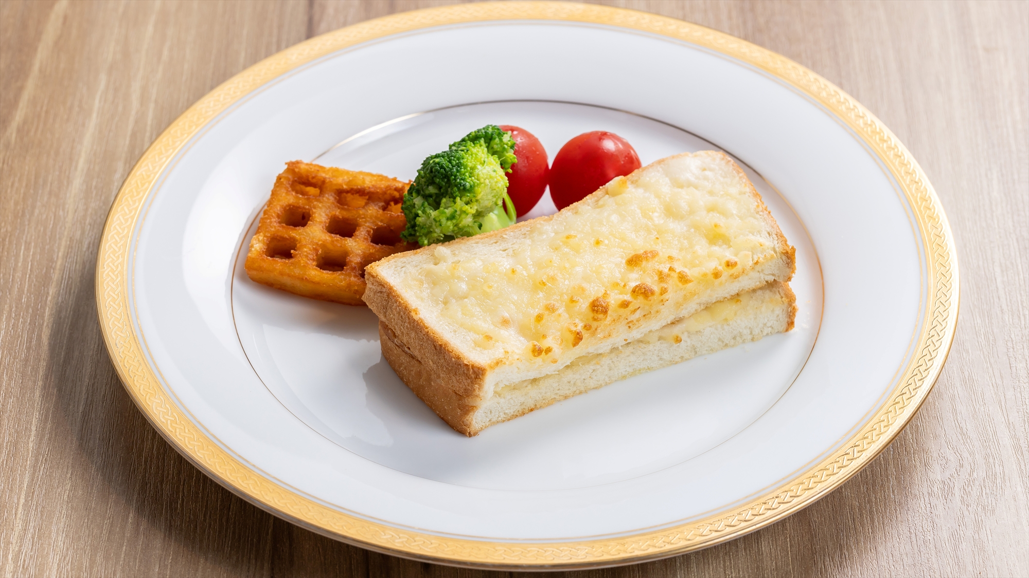 朝食｜メインプレート（クロックムッシュ）