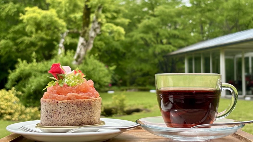 【ラリック美術館】併設レストランで優雅にカフェタイム