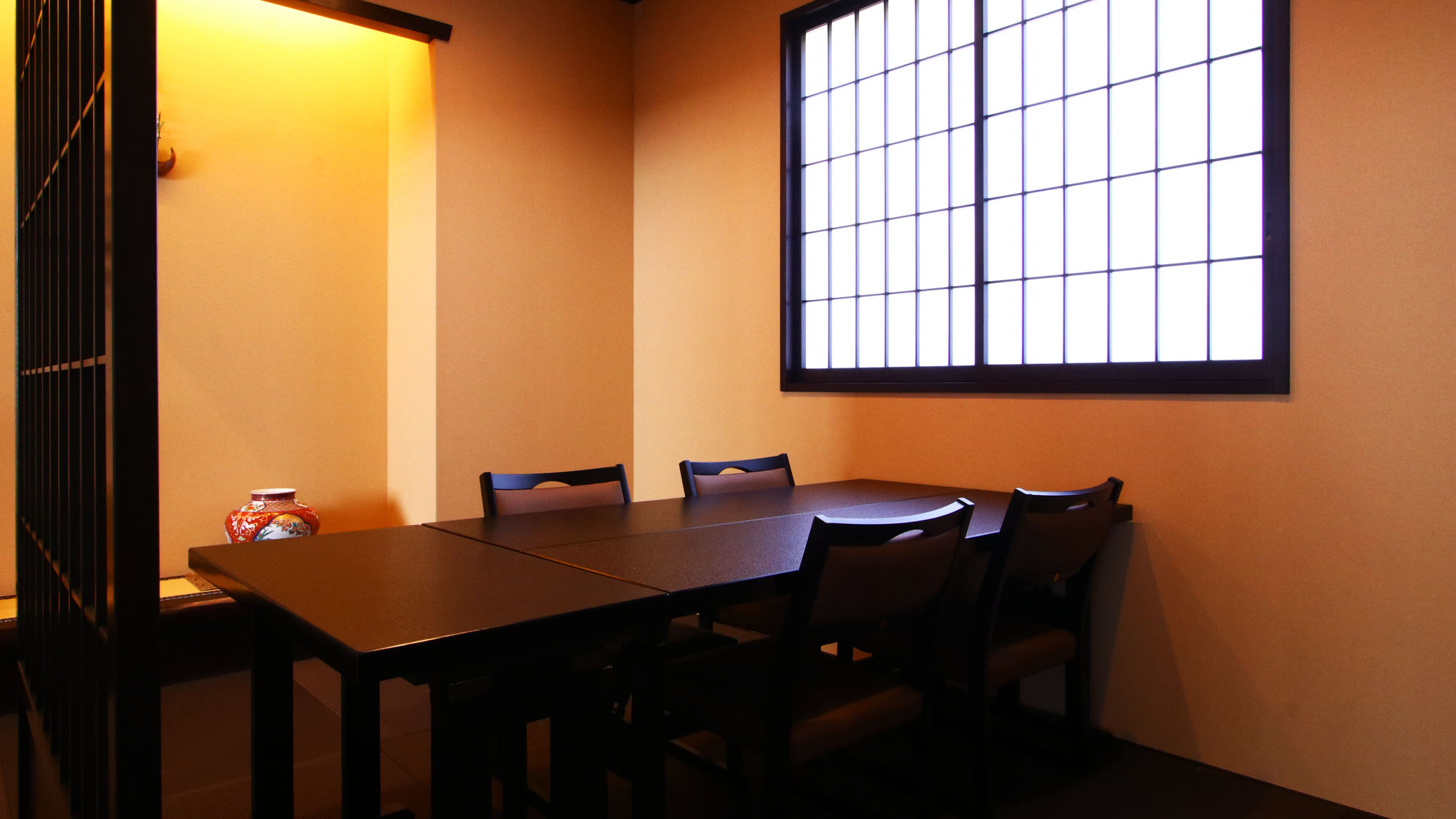 食事処◆ご利用人数によりお席をつくります*