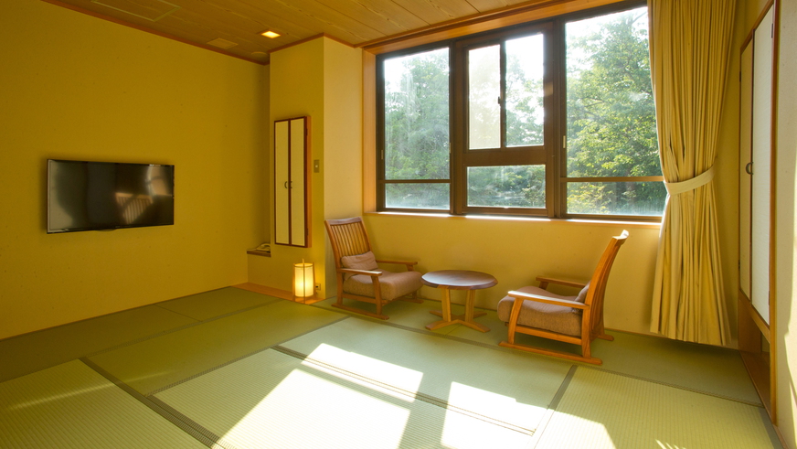 山側和室8帖【別亭】-かすみ草-禁煙