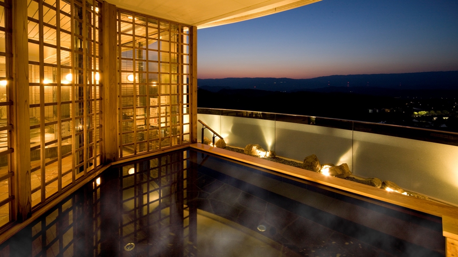 2食付【ずわい蟹と薩摩三元豚しゃぶしゃぶプラン】贅沢なコラボで満喫