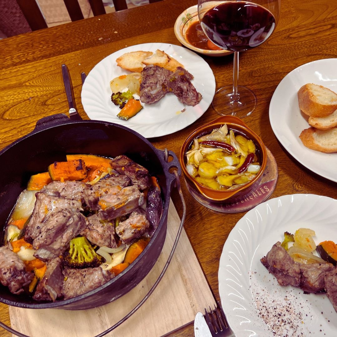 冬季限定の本館貸切プラン　四万十の源流で薪ストーブ料理を堪能　赤ワインボトル一本プレゼント