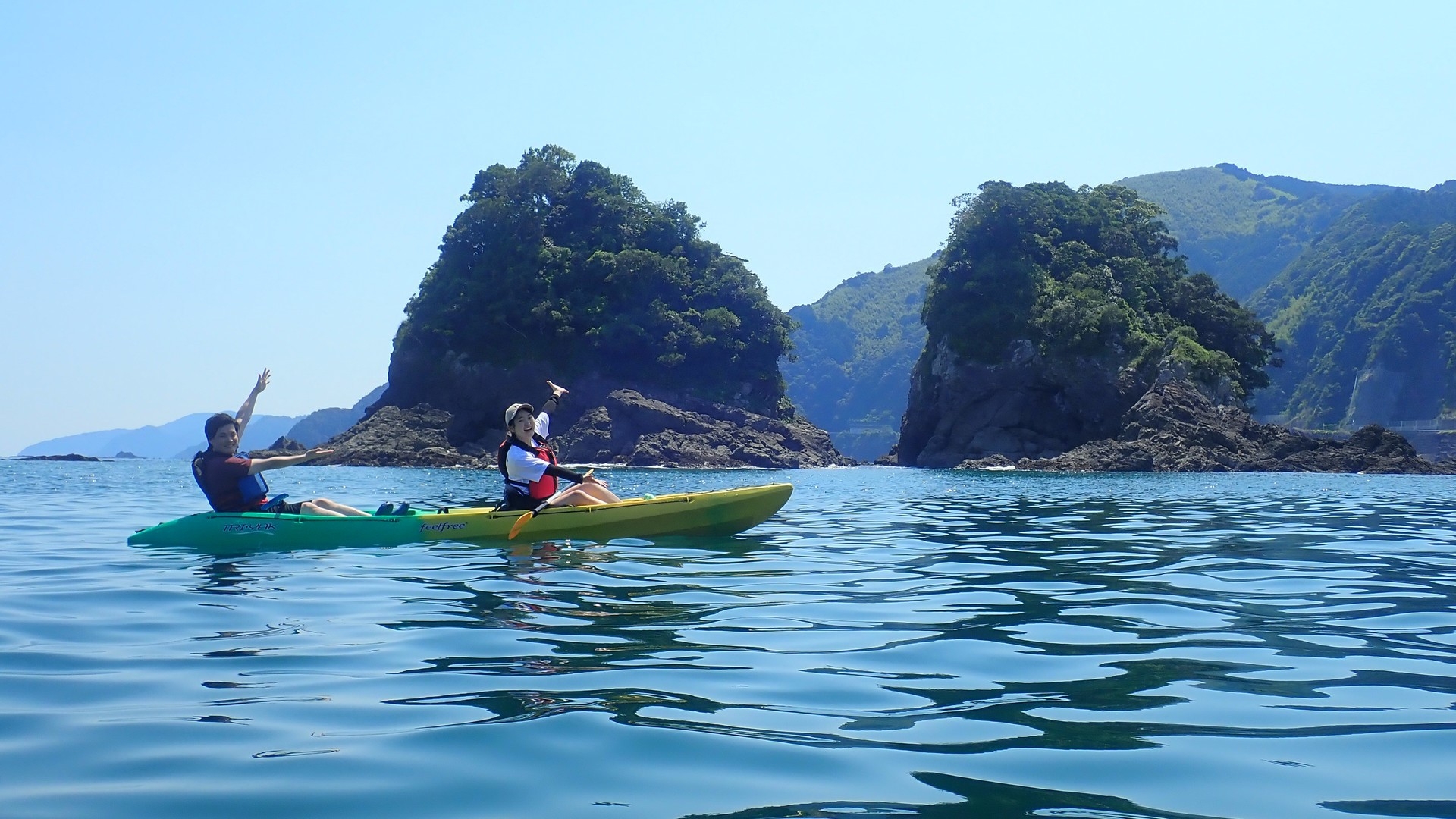 太平洋に繰り出そう！地球の不思議を体験・シーカヤックツアー