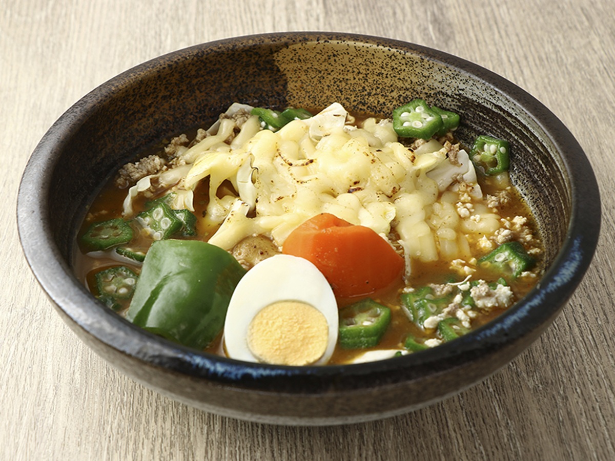 ひきにくとチーズのスープカレー