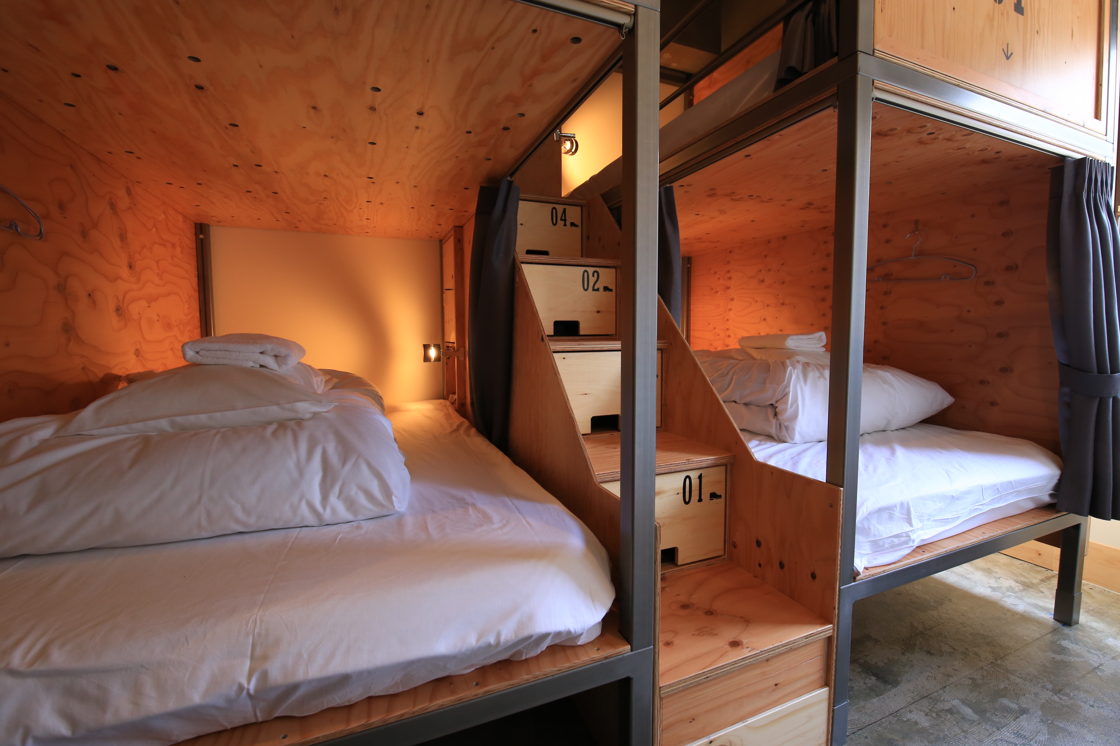 28名ドミトリー