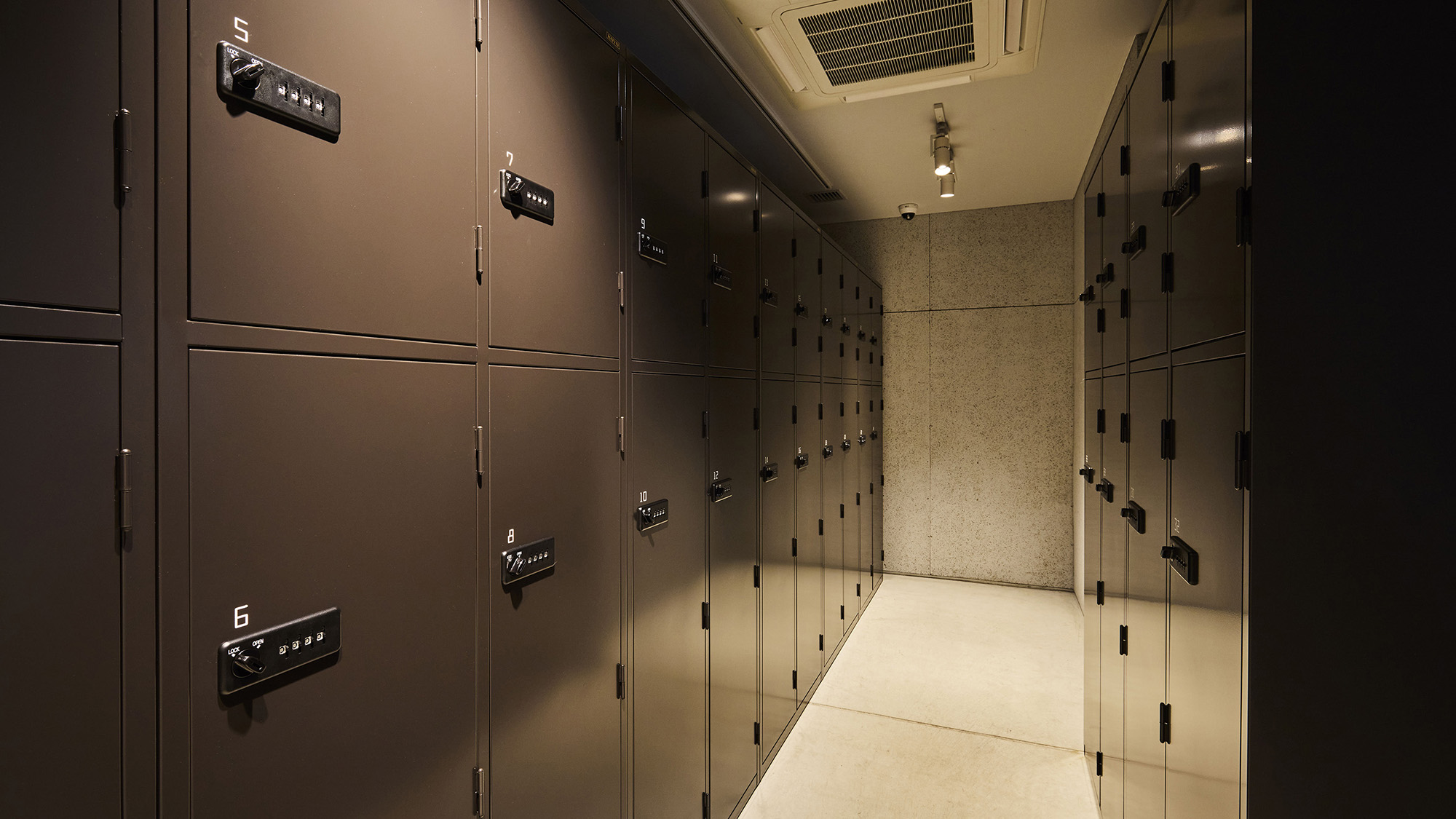 館内施設｜無料で利用できる便利なセルフロッカーをご用意しています。