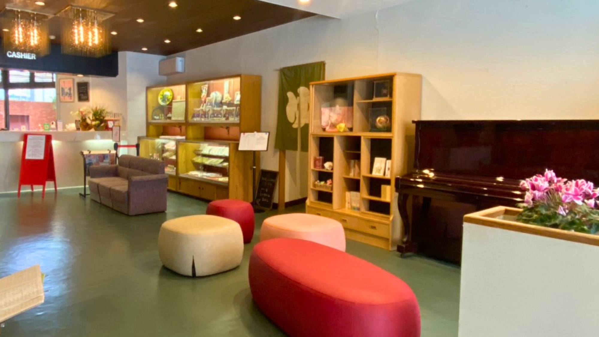 フロントロビー