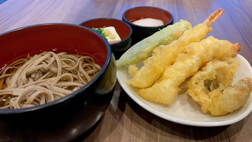 【朝食】ご当地メニュー「出雲蕎麦」(イメージ)