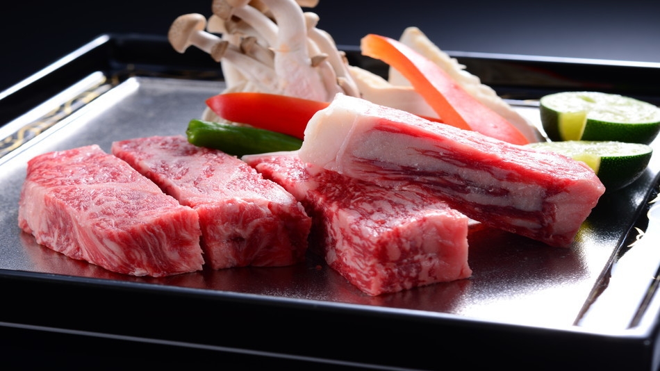 【国産牛ステーキ】肉好き必見！サーロインステーキを御自身の焼き加減で♪露天風呂付客室＆個室食