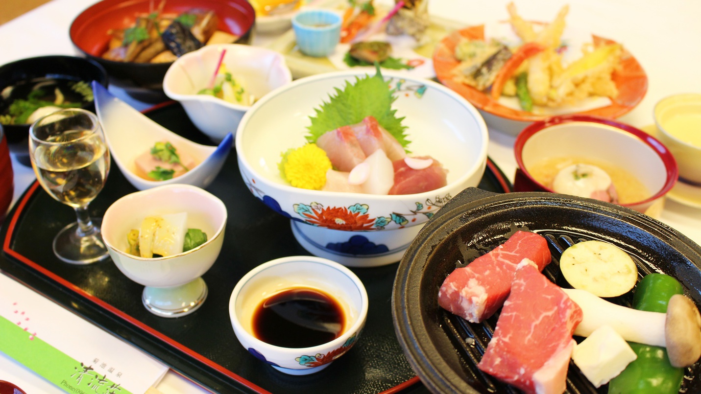 【夕食付】朝寝坊さんや早朝出発の方に★夕食は個室食でスタンダード創作料理