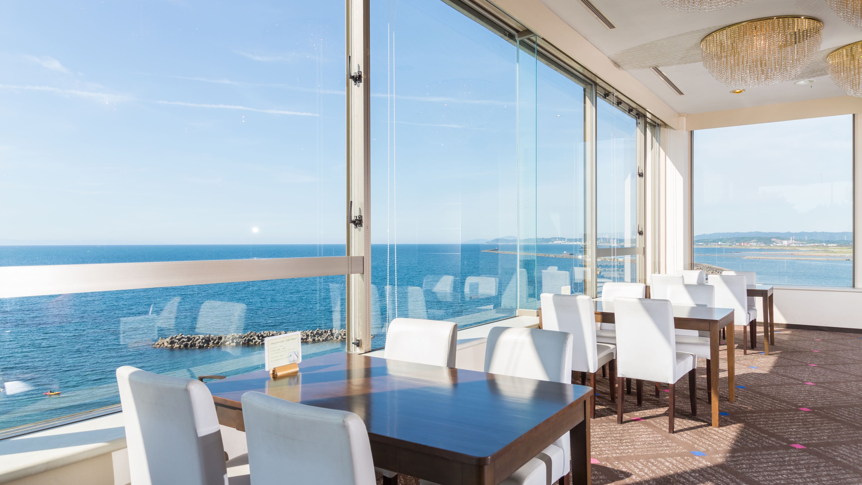 【楽天スーパーSALE】【朝食付】カップル・ファミリー必見！日本海の眺めが最高の宿！限定プラン♪