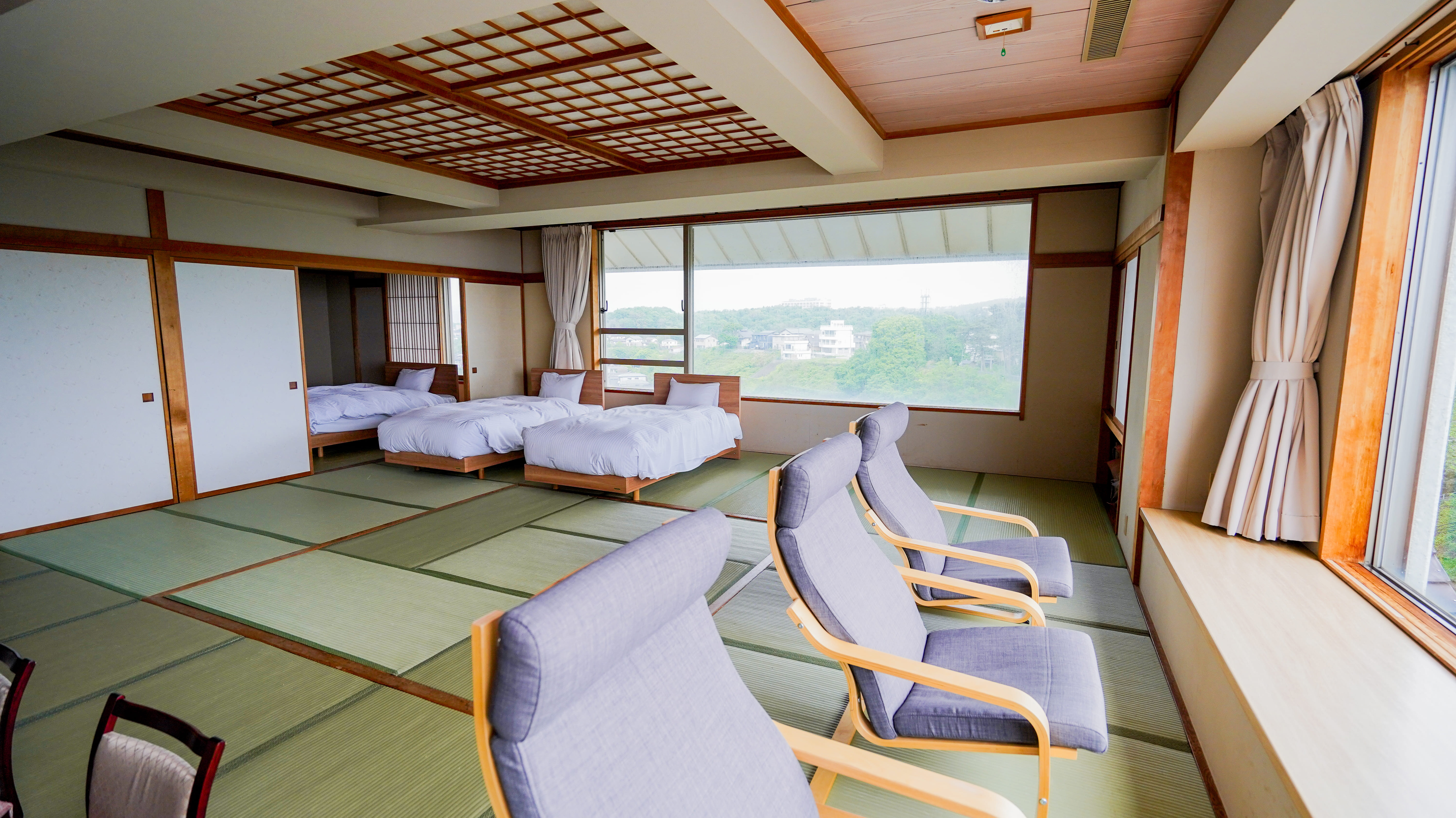 〈1室限定〉マウンテンビュートリプルルーム【30畳+6畳/ベッド幅120cm&times;3】