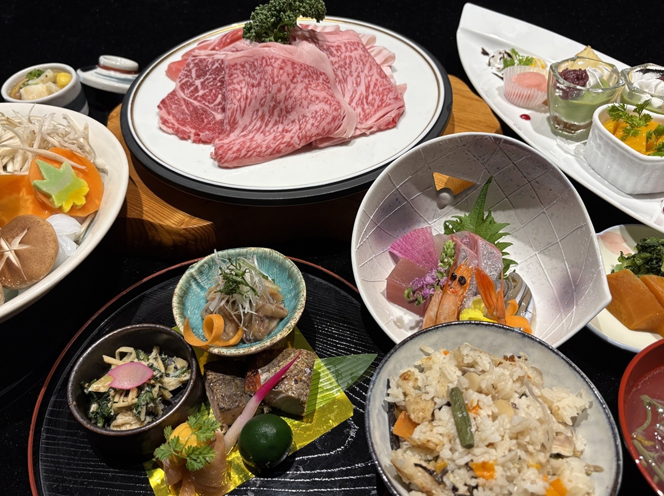 【楽天スーパーSALE】鹿児島黒毛和牛＆鹿児島黒豚の【２種すき焼き会席】（1泊２食付）