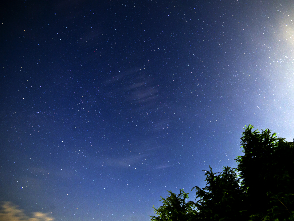 テラスからの眺め (星空)