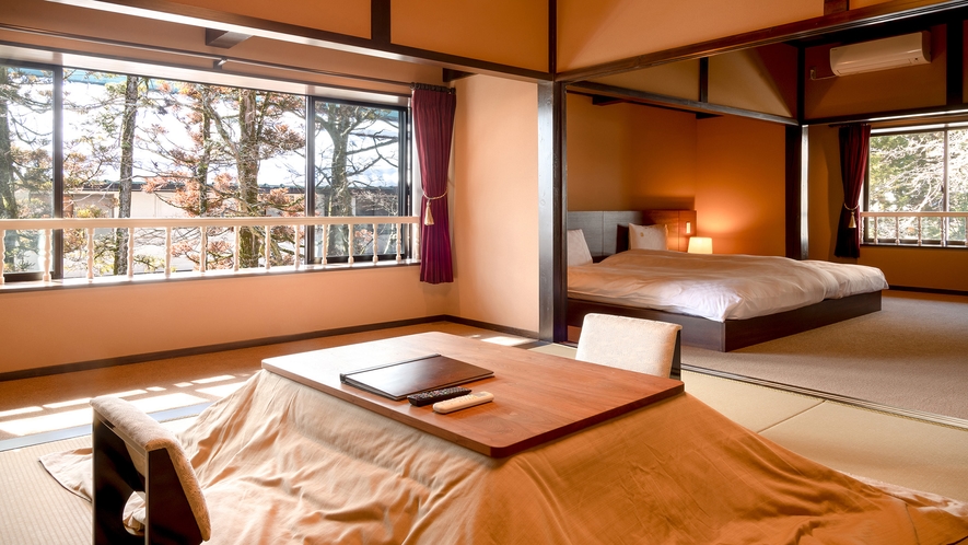 米躑躅の本間・寝室の冬景色