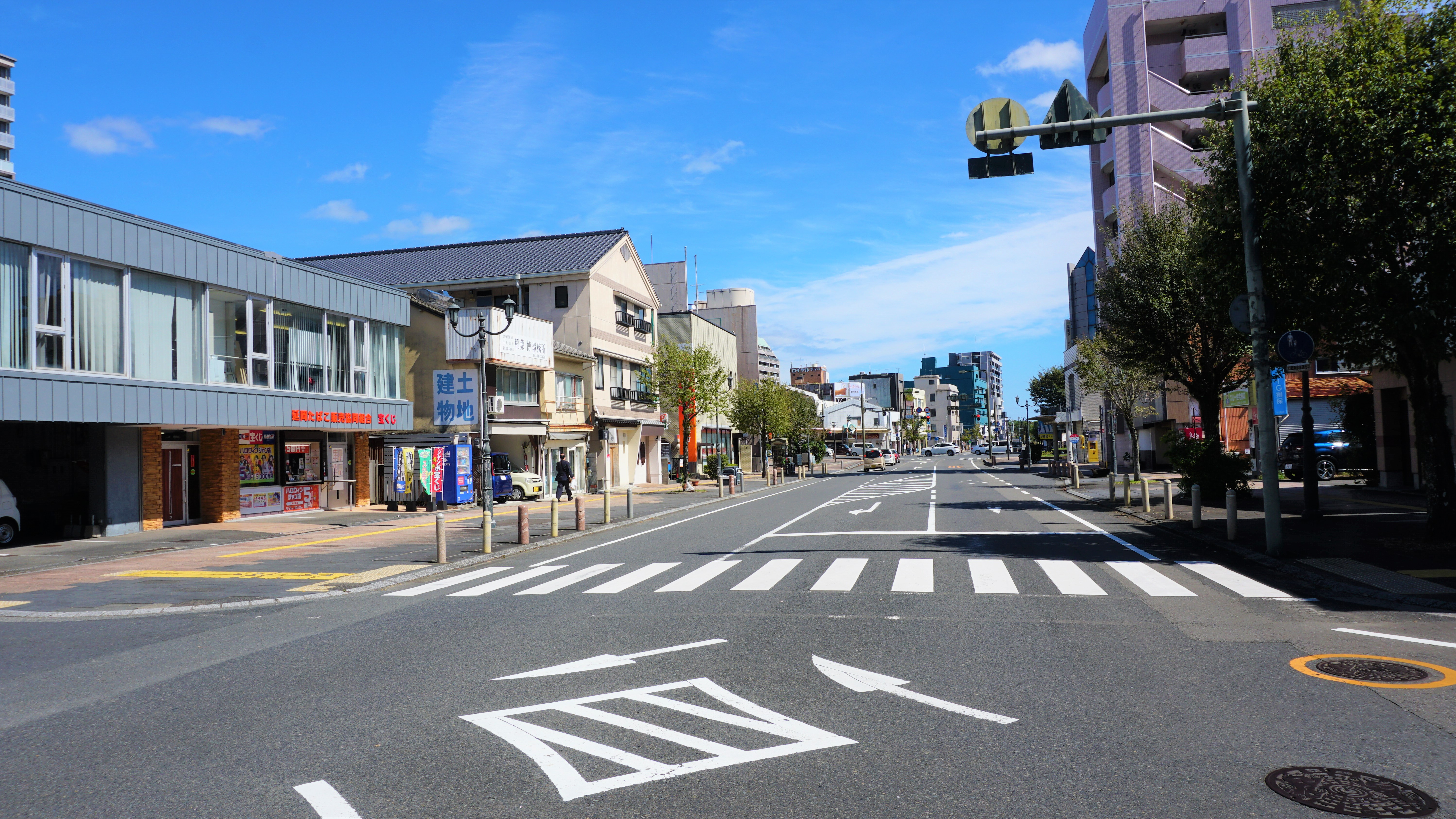 ホテル正面通り