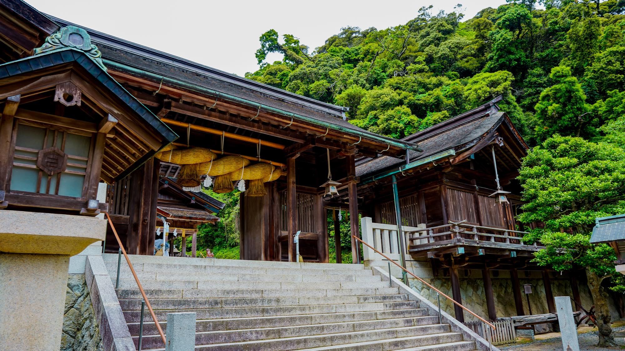 当ホテルからお車で約20分【美保神社】