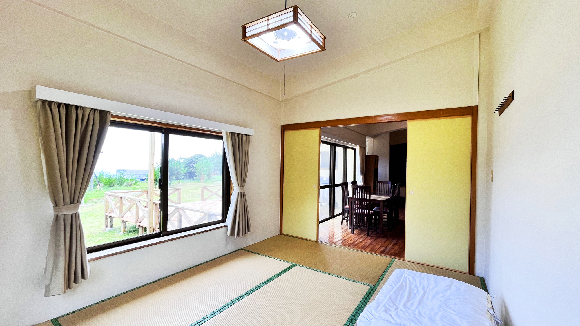 【和室】 リビングとは襖仕切り