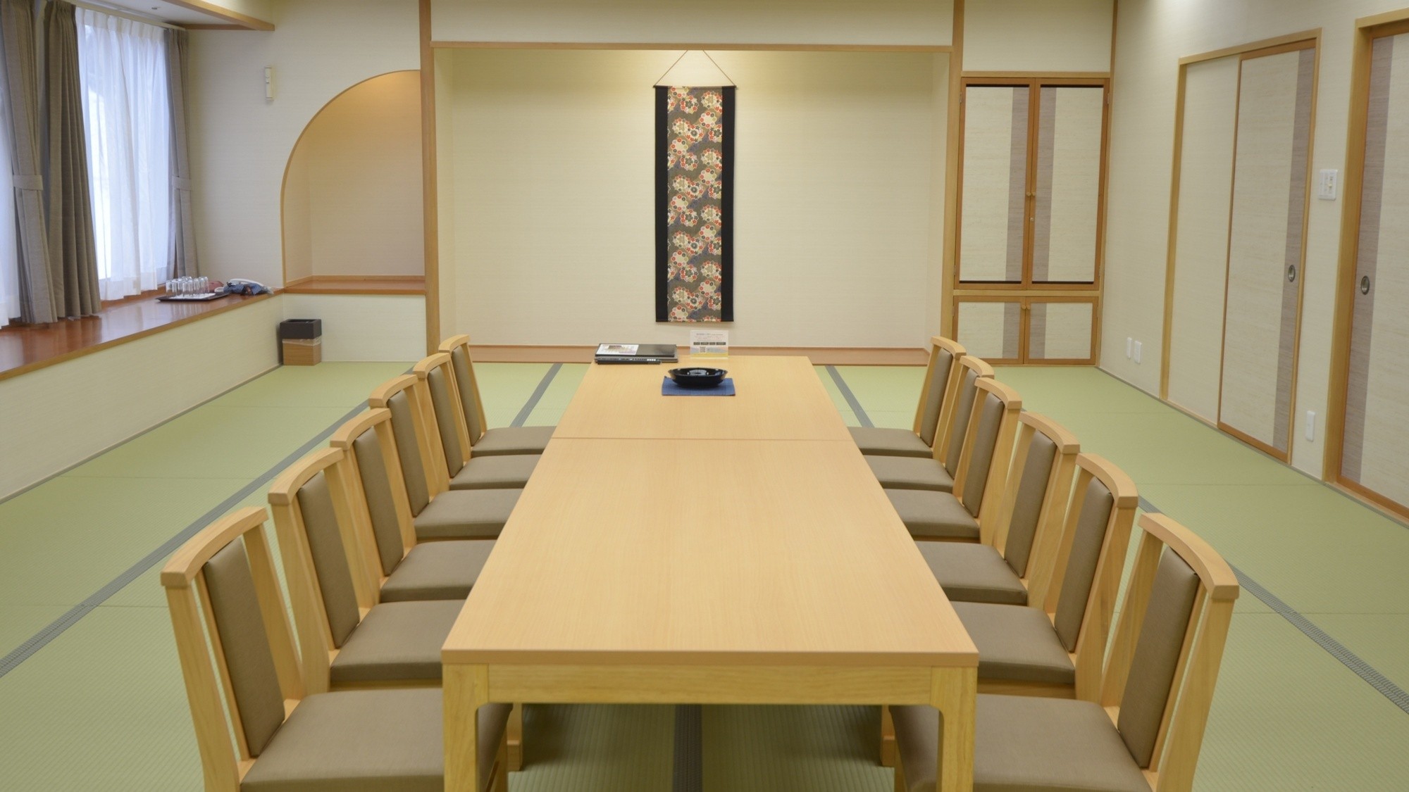 【禁煙】本館特別和室(32畳アウトバス）