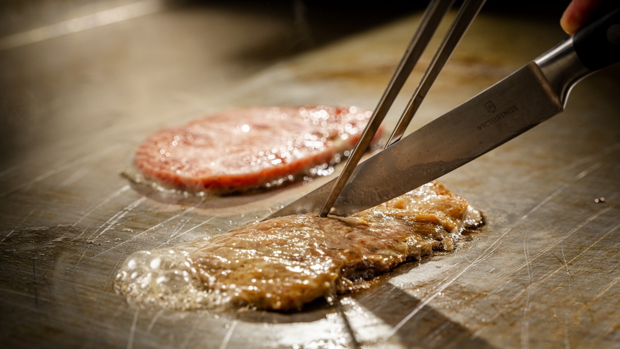 ■＜夕食ビュッフェ＞鉄板焼き※仕入れ状況等により変更になる場合がございます。