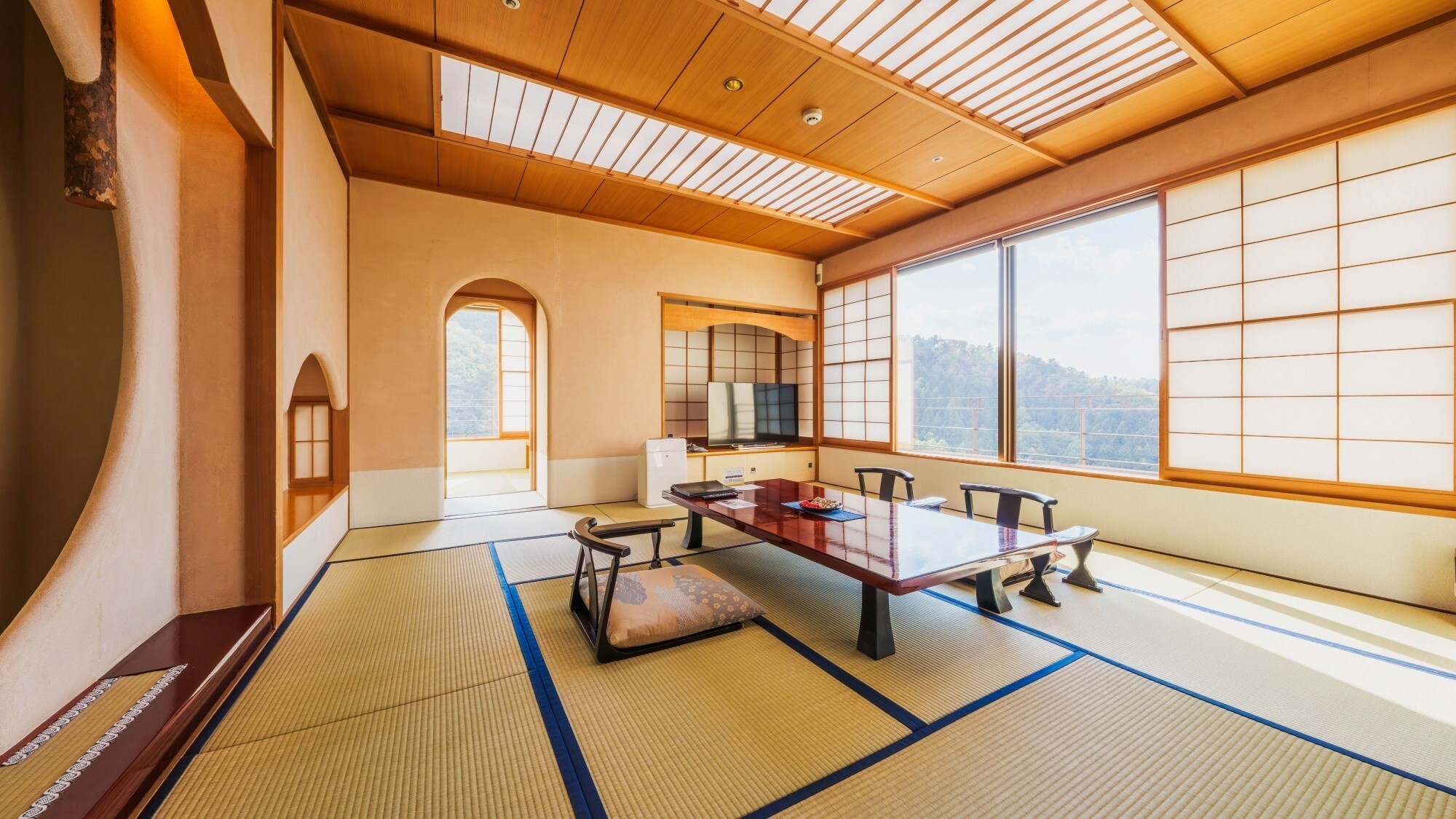 ■タワー館特別和洋室　客室フロア最上階（18階）