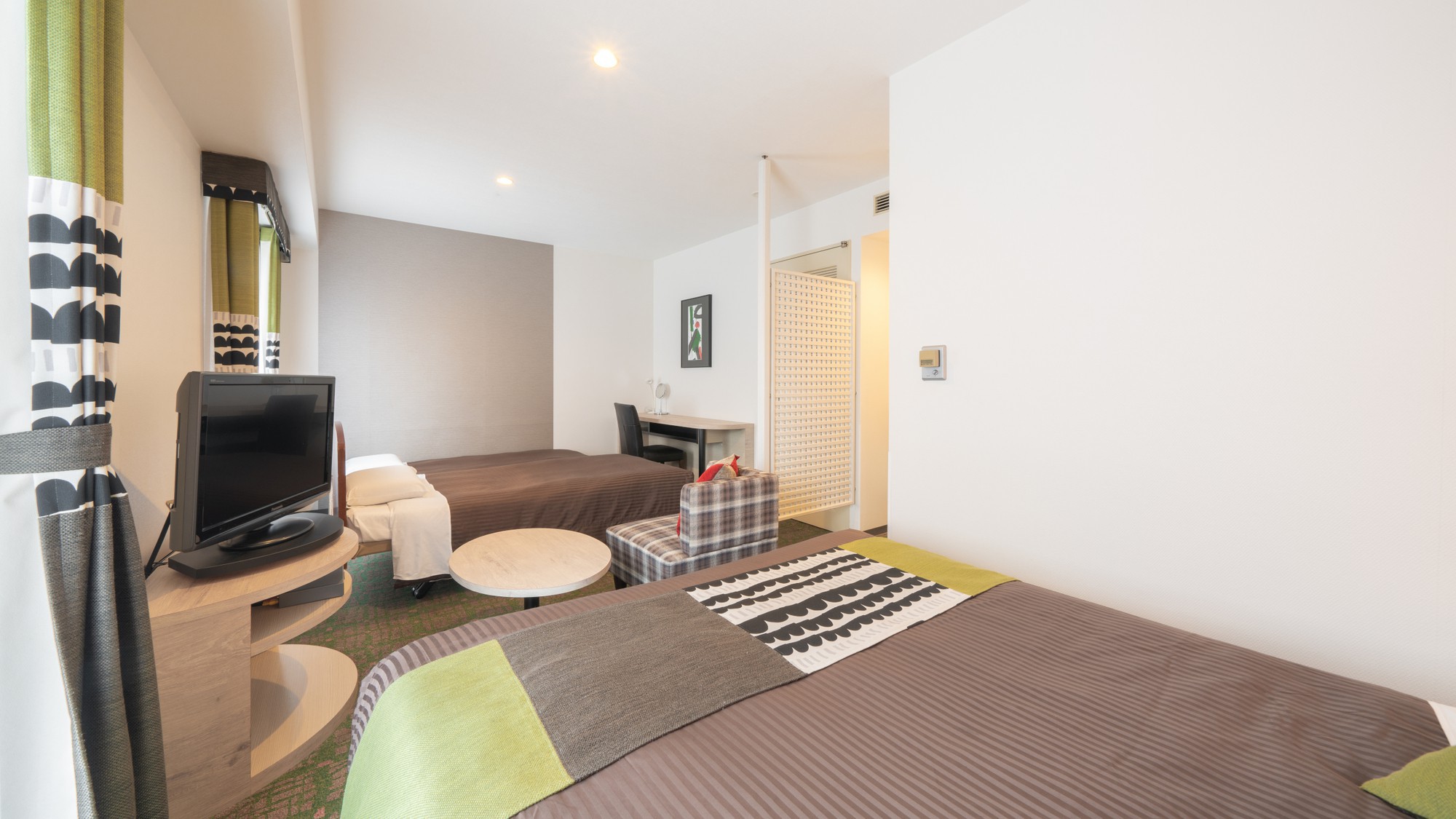 ［モデレート］ラージダブル 27平米 5～7階＜禁煙＞