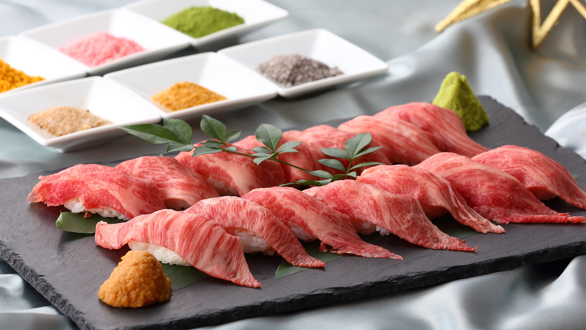 フリーフロー＆選べるメインディッシュ付きブッフェ クラブラウンジ付き　夕食19時30分