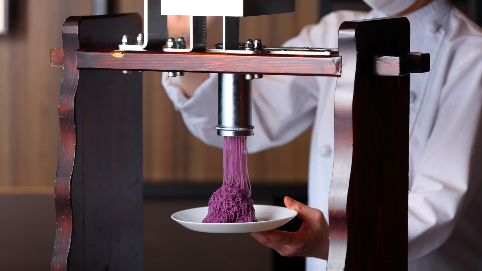 紫さつまいもと塩アイスのナゴプリ・和モンブラン