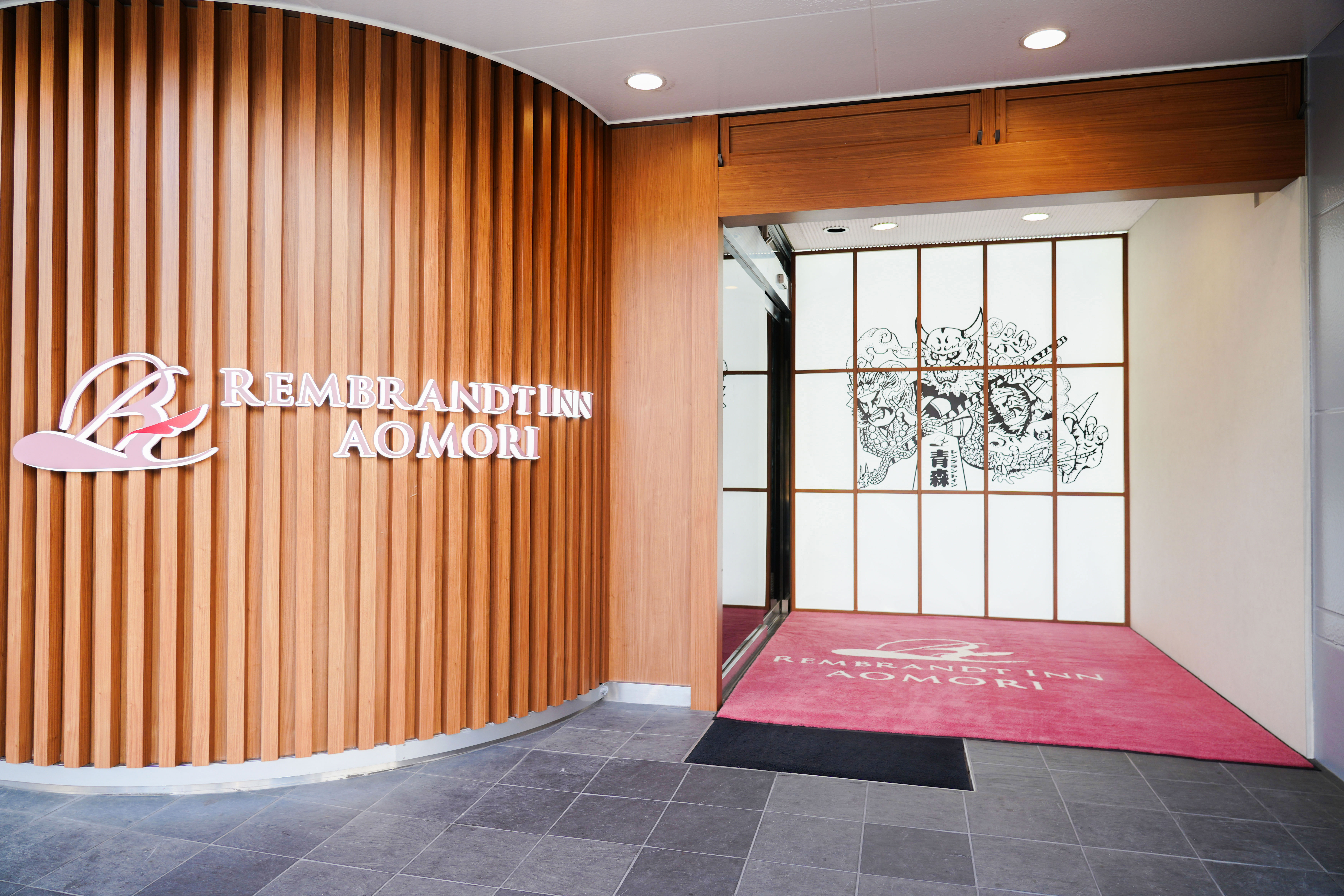 1Fエントランス