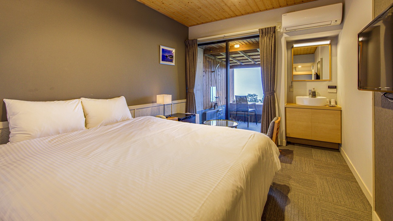 【半露天風呂付き】ダブルルーム（21.53〜23.63平米）