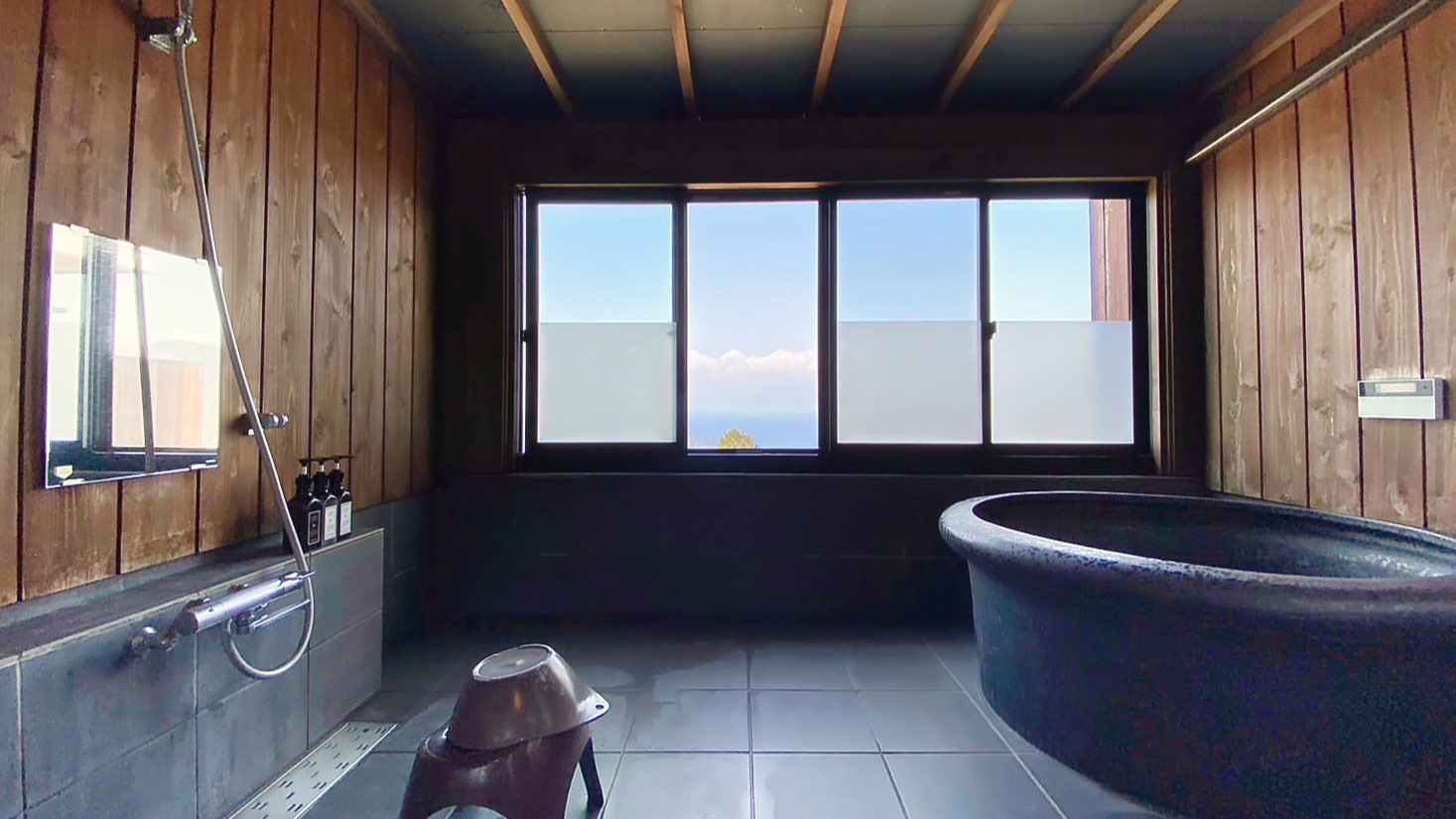 「おひとりさま歓迎」感動の夕陽を目の前で【全室半露天風呂】富士山と駿河湾を望む　1泊2食