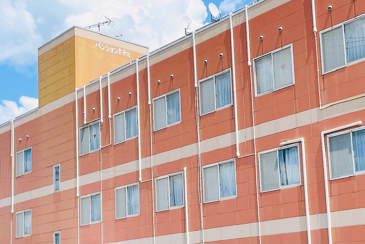 【素泊まりプラン】◆駐車場無料♪　☆２３時チェックインOKで帰りは遅くても大丈夫！