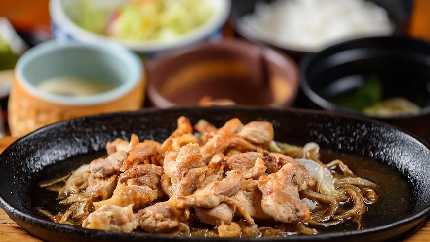 夕食：『地鶏定食』