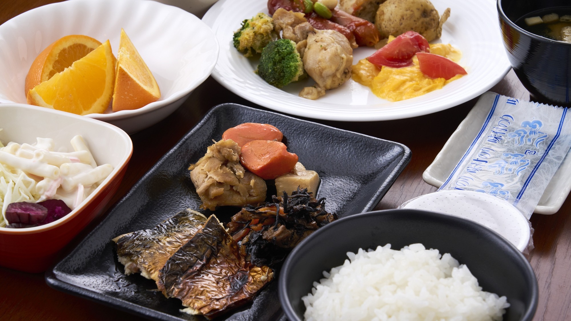 【BEST RATE】朝食付プラン★厳選食材を使った朝食で元気を充電！Wi-Fi＆男女別大浴場完備★