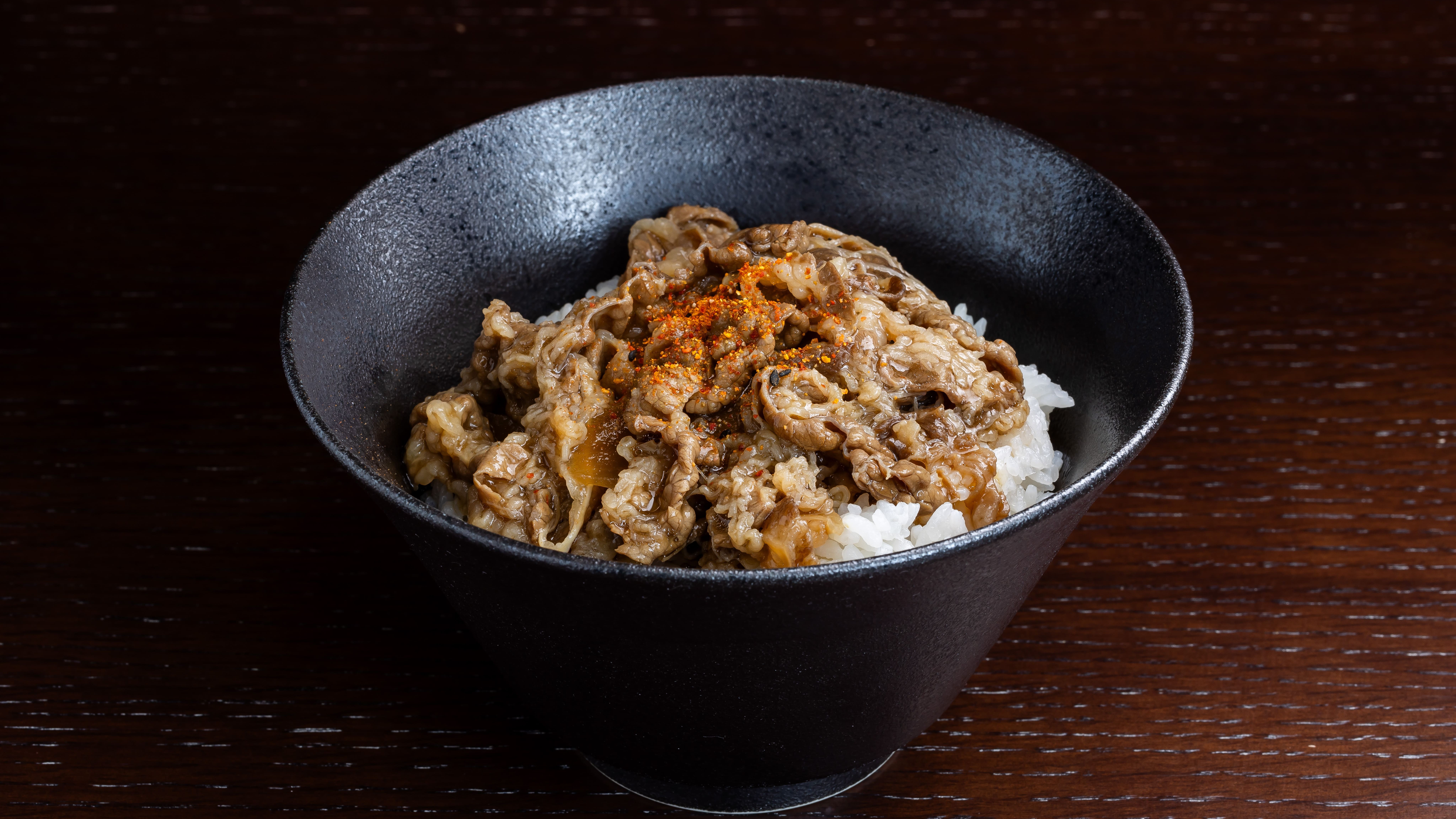 夕食サービスの牛丼♪