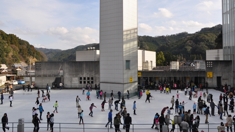 冬季限定◆アイススケート2日間滑り放題！　両日たっぷり滑れるおトクなプラン（2食付）