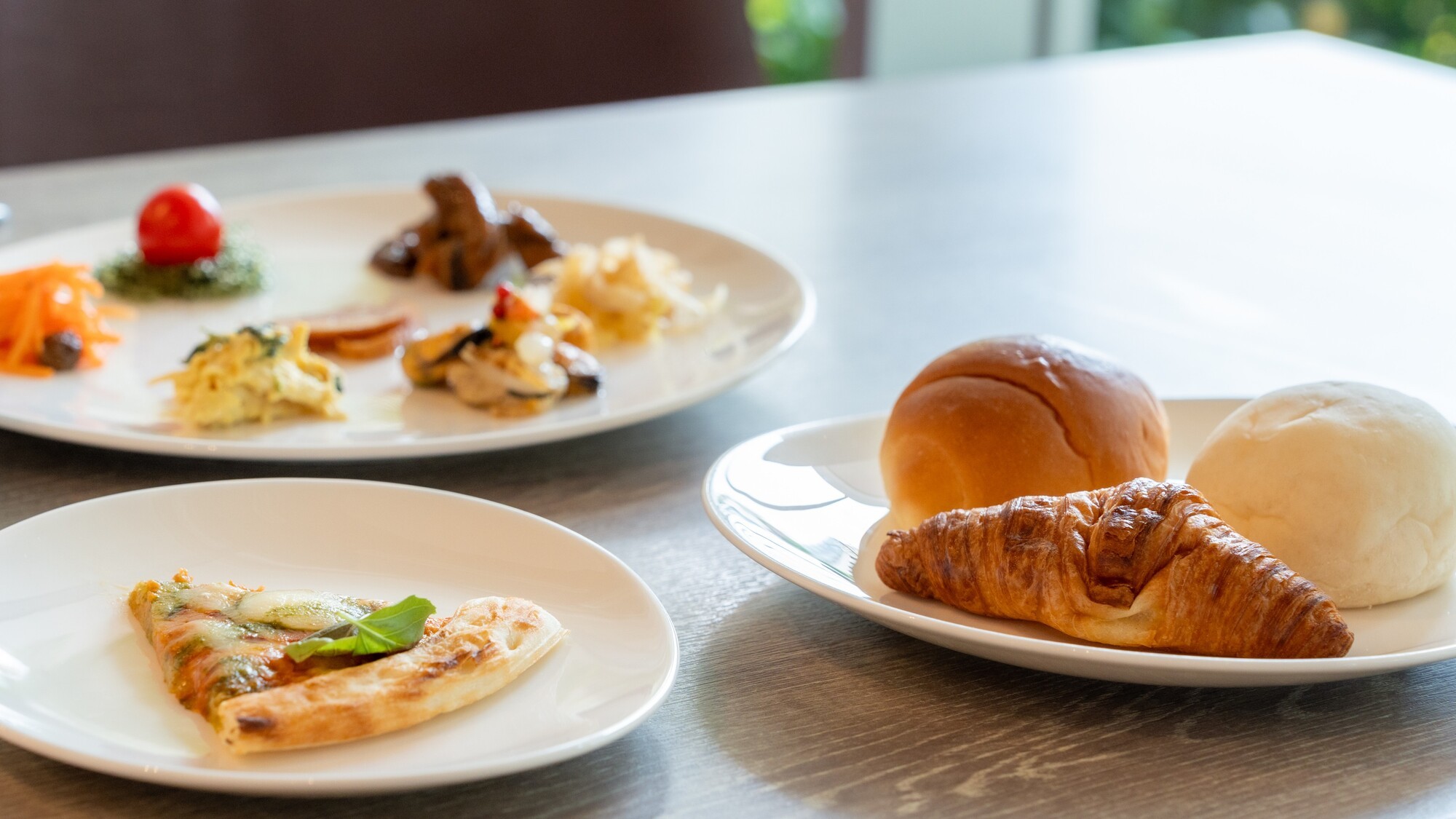 お好みの料理で、自分だけの美食空間を創り出してください