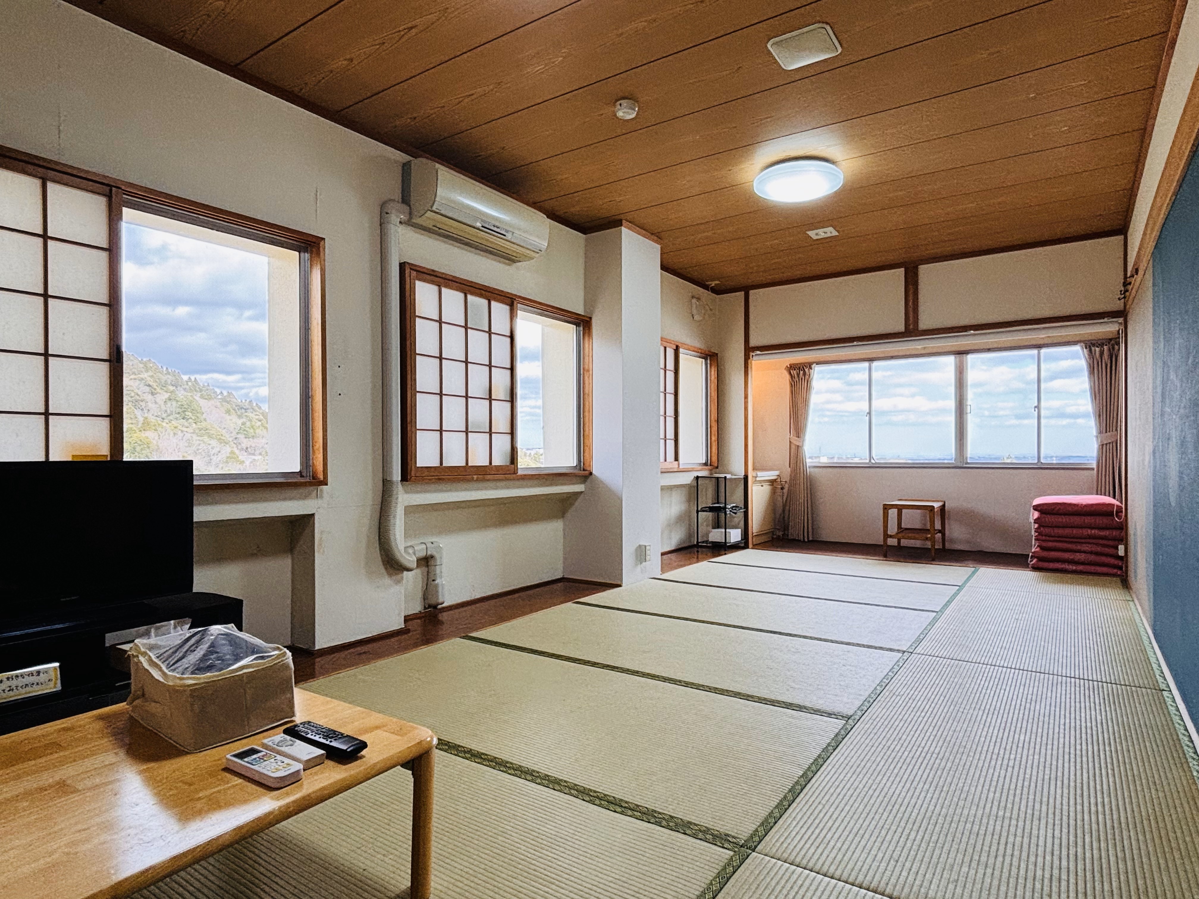 5名定員のお部屋です。