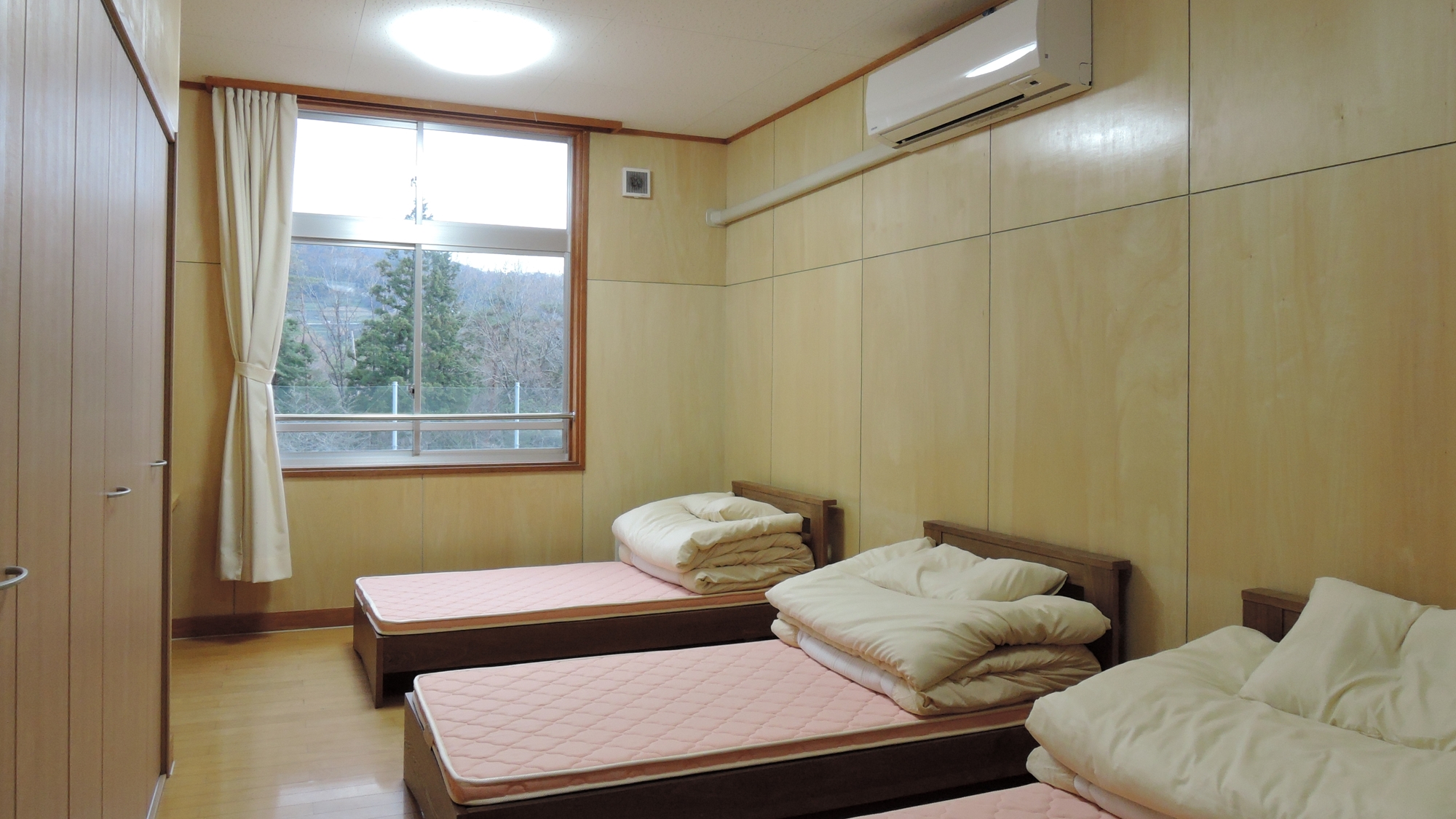 *【客室一例】洋室