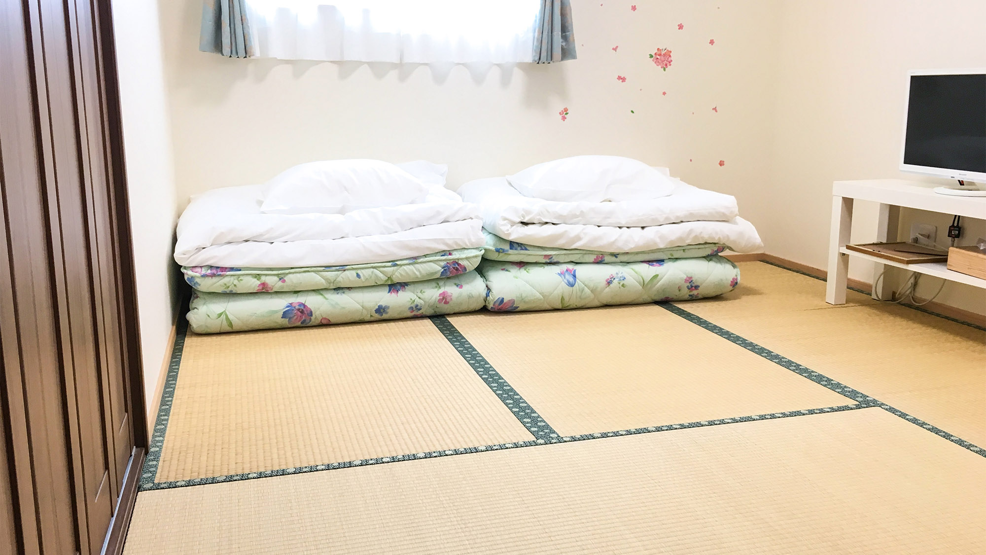 ・＜1-2名様利用限定　和室5畳＞寝具はお布団のご用意になります