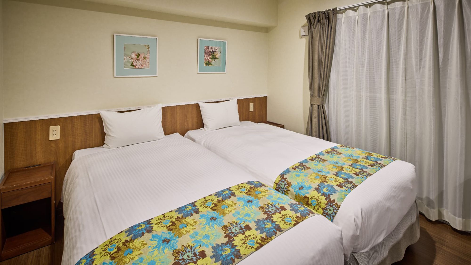 スタンダードツイン