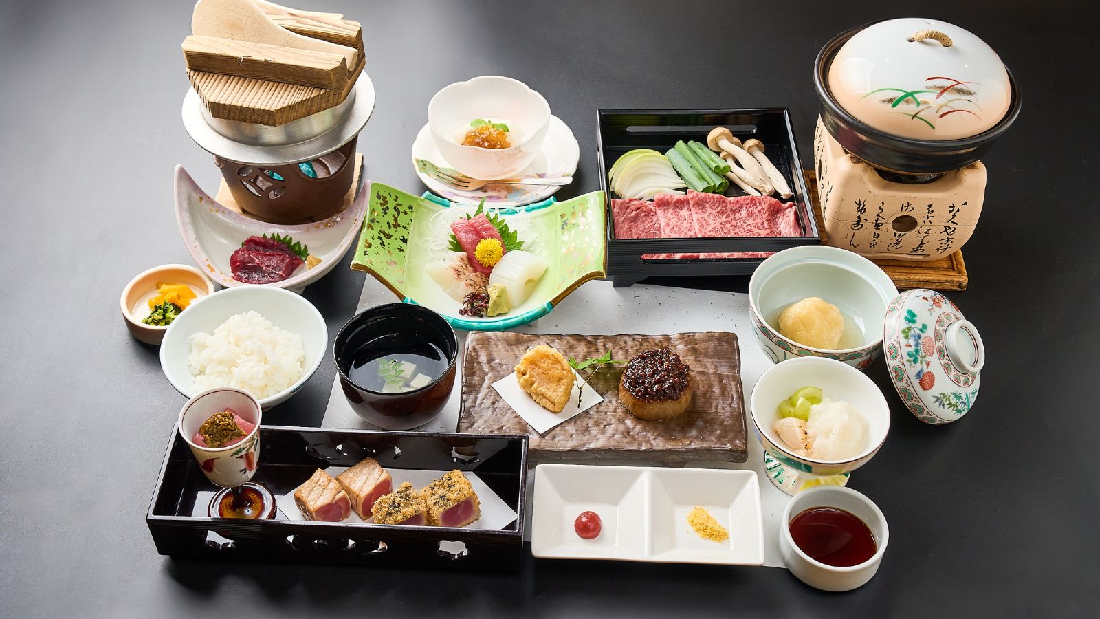 【夕食】一品一品を丁寧に仕立てた、季節の会席