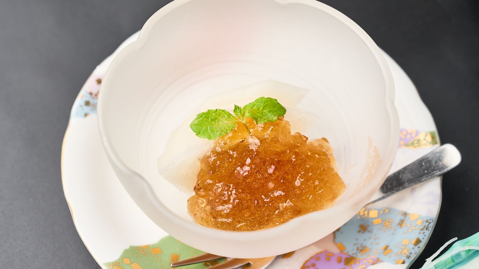 【夕食】さっぱりと味わう、会席料理の甘味