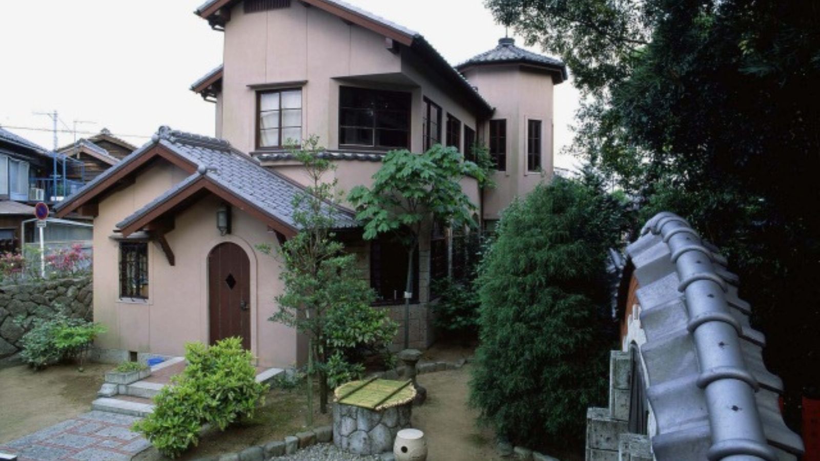 佐藤春夫記念館