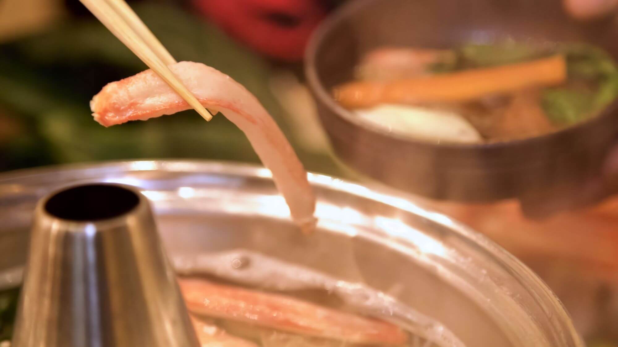 【ご夕食一例】冬の贅沢、蟹しゃぶ！剥き蟹をお一人様たっぷり約300ｇご用意！