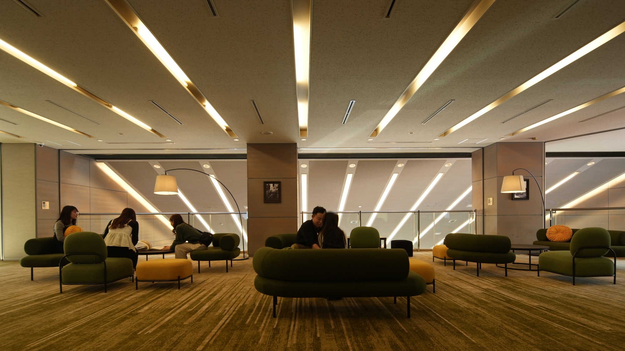 インフィニティリビング